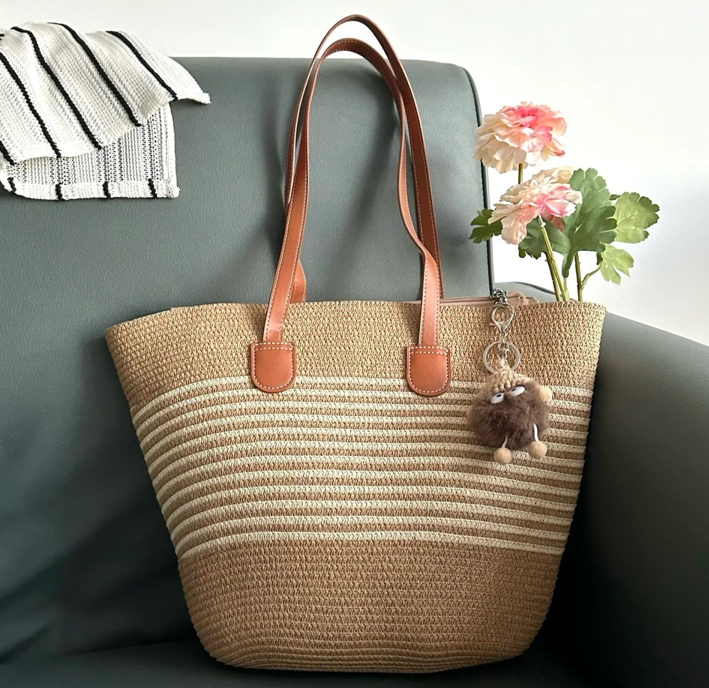 【$239.99 BAG 】Straw Bags